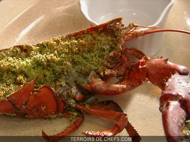 Homard Roti Au Four Beurre De Coriandre Moelleux Dans Sa Carapace Et Nourri Au Beurre Parfume