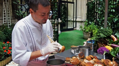 Salon des métiers du Plaza Athénée - Haute Cuisine - chef 2