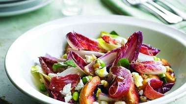 Salade de Valençay, nectarine grillées et jambon de Parme