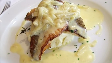 Bar au fenouil et beurre blanc