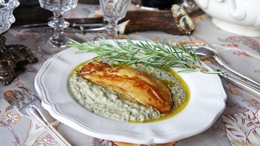 Escalope de foie gras sur creme de lentilles vertes du Puy N°2