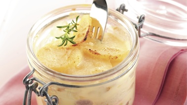Emincé de volaille gratin de pommes de terre savoyard