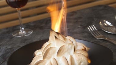 Dessert flambé